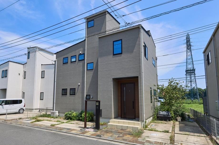 4LDK house in Inzai, Chiba - Photo 1