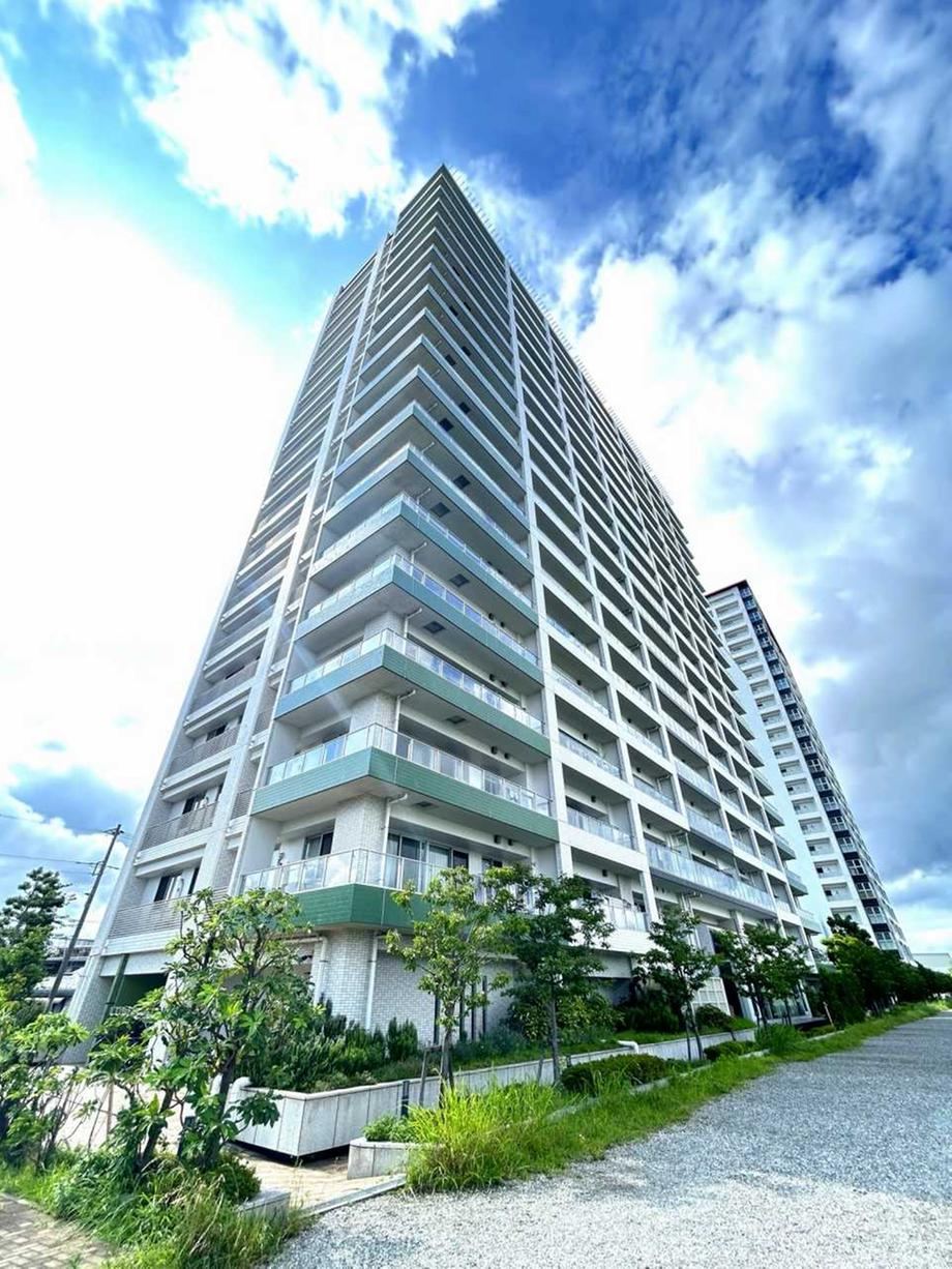 3LDK apartment in Saiwai Ward, Kawasaki, Kanagawa - Photo 1
