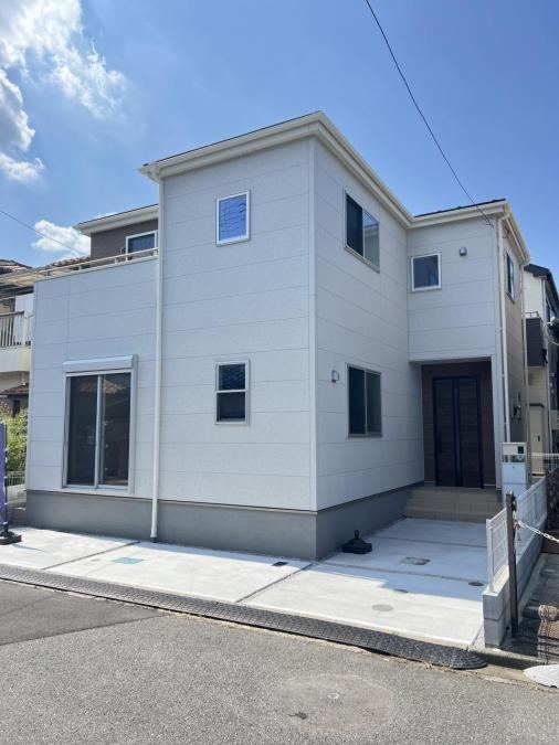 4LDK+S house in Kawagoe, Saitama - Photo 1