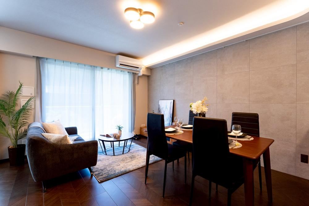 2LDK apartment in Shibuya Ward, Tokyo - Photo 1
