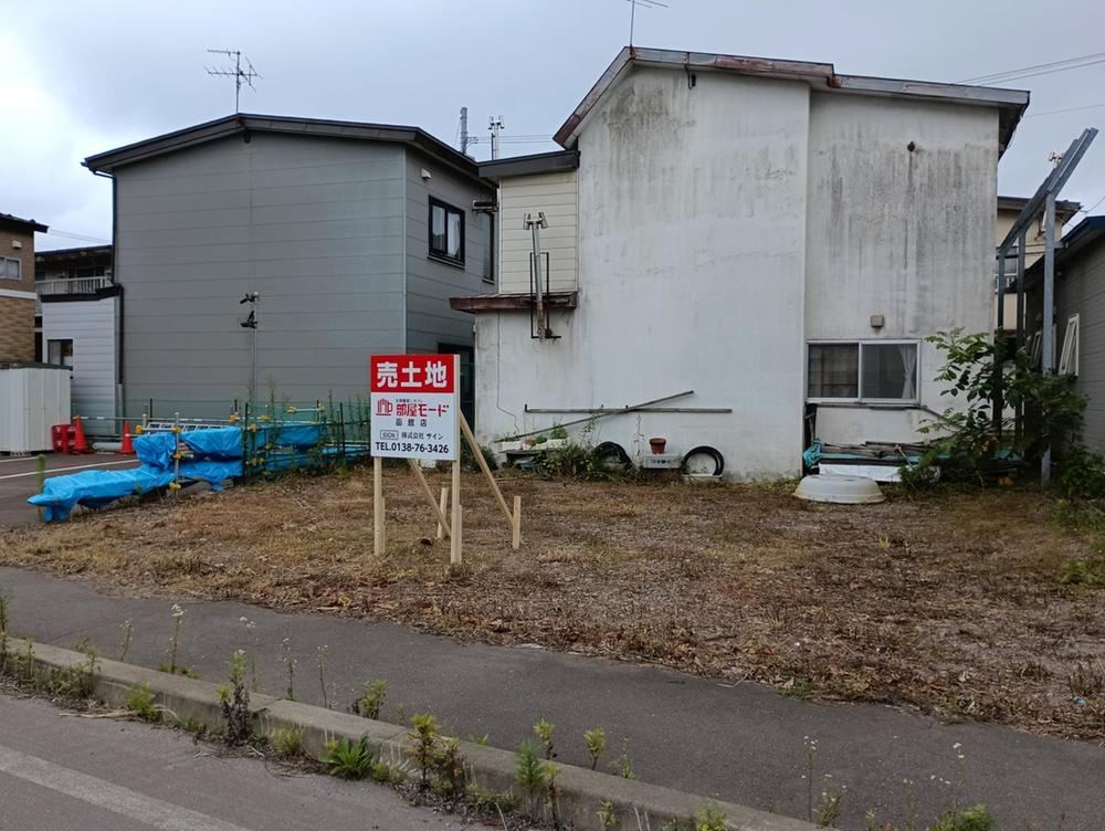 92 m² land in Hakodate, Hokkaido - Photo 1