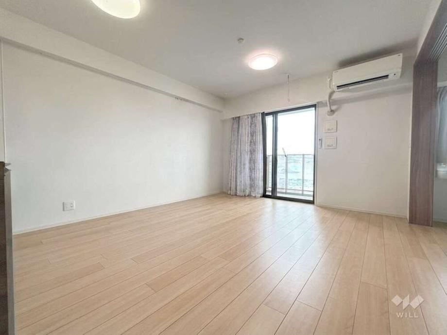 3LDK apartment in Shinagawa Ward, Tokyo - Photo 1