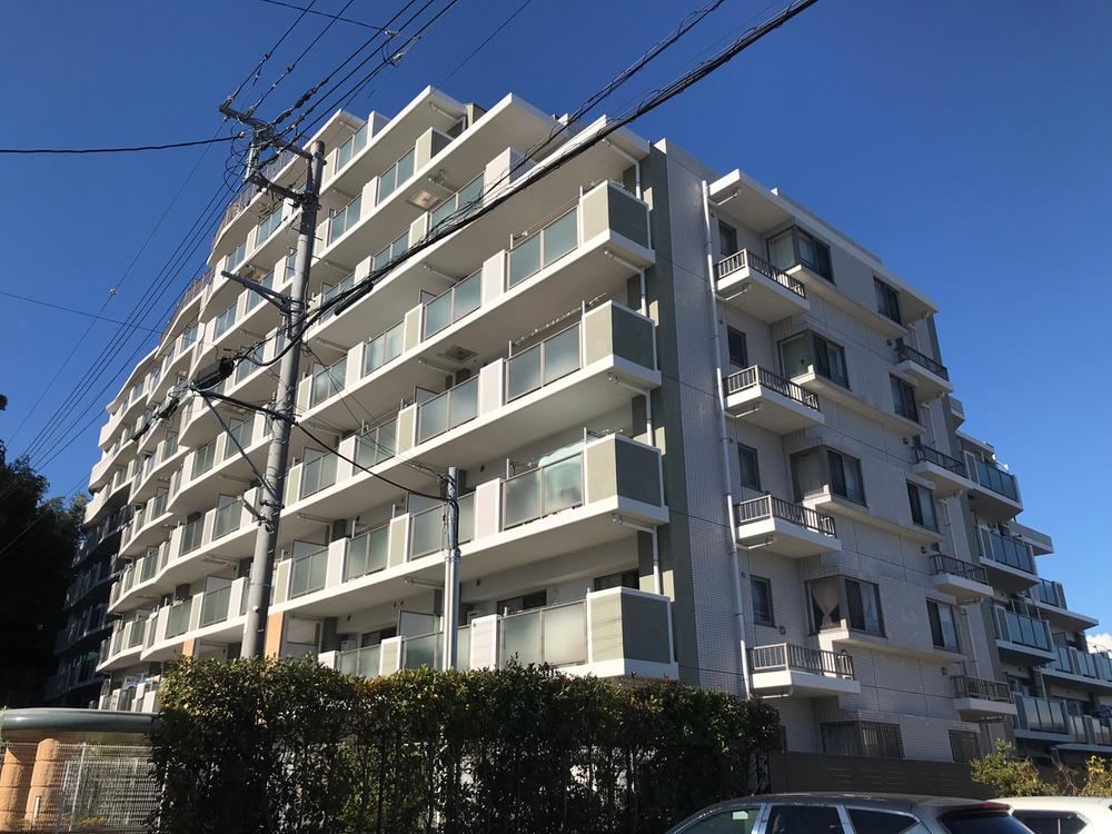 2LDK apartment in Atsugi, Kanagawa - Photo 1