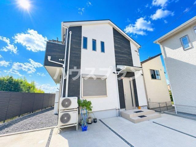 3LDK+S house in Neyagawa, Osaka - Photo 1