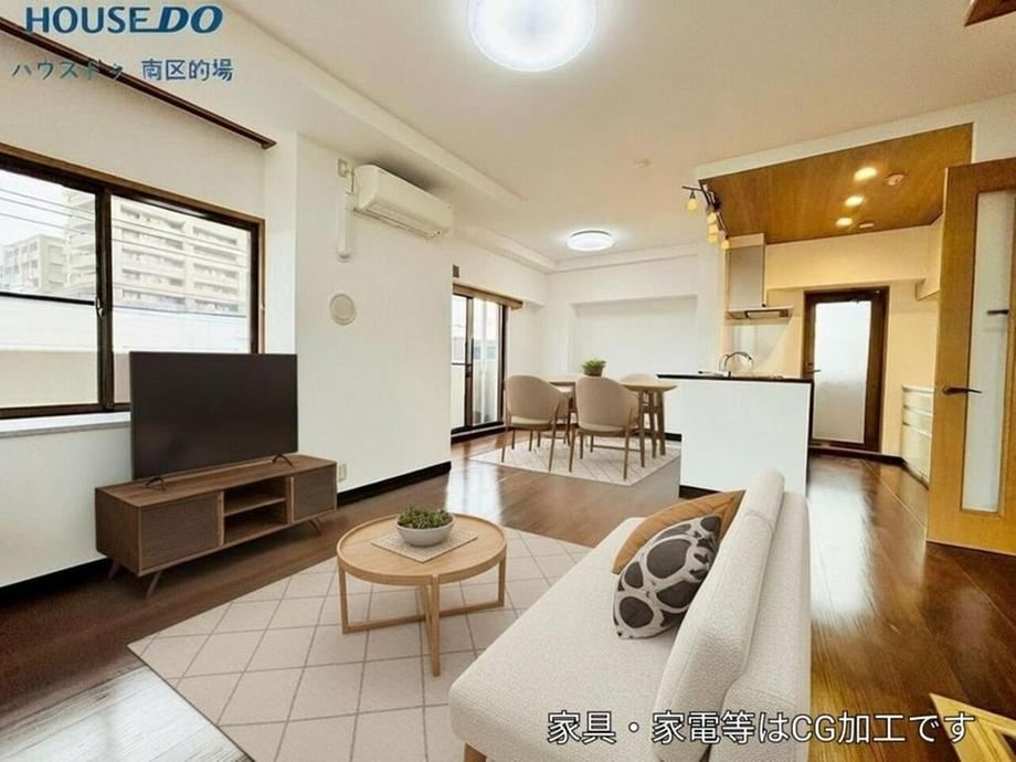 4LDK apartment in Nakagawa, Fukuoka - Photo 1