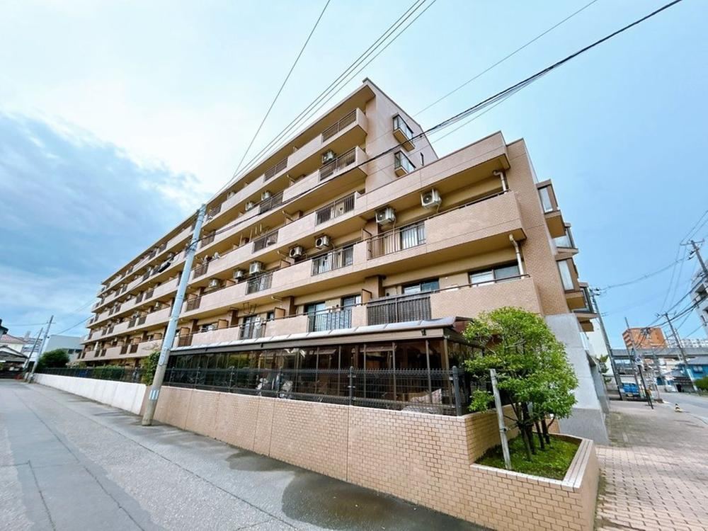 2LDK apartment in Chuo Ward, Niigata - Photo 1