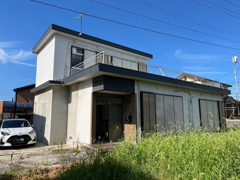 4LDK house in Yame, Fukuoka - Photo 1