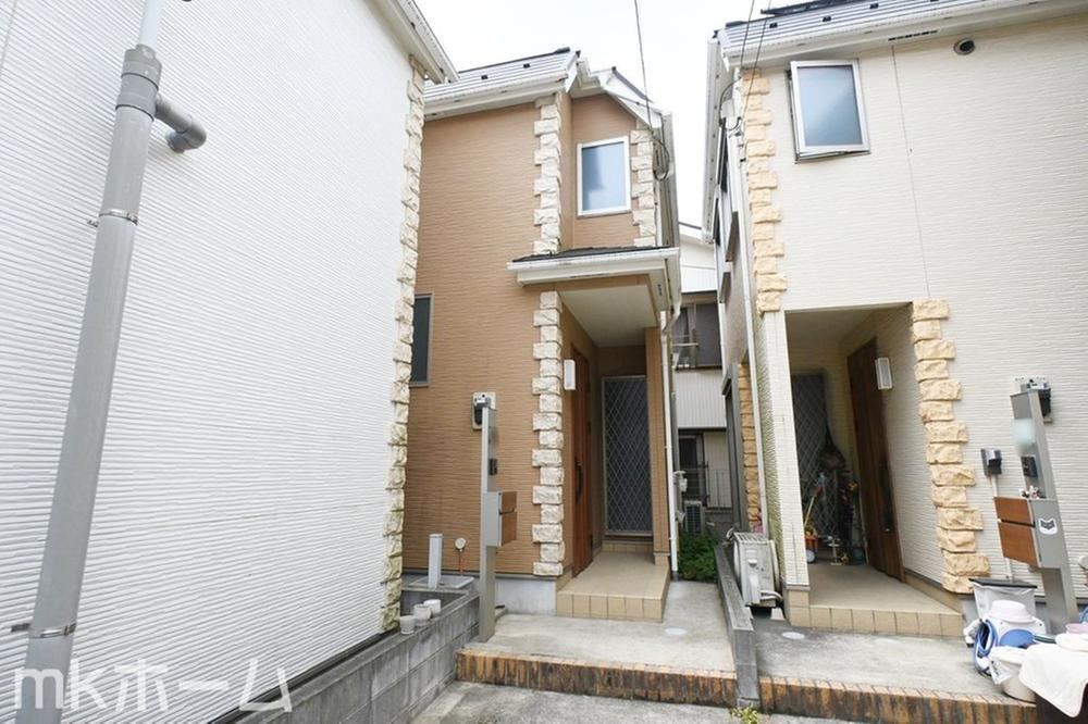 3LDK house in Katsushika Ward, Tokyo - Photo 1