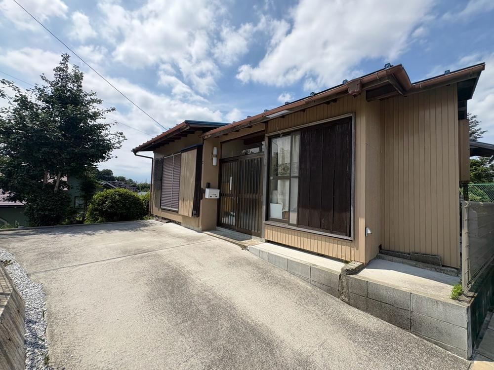 258 m² land in Totsuka Ward, Yokohama, Kanagawa - Photo 1