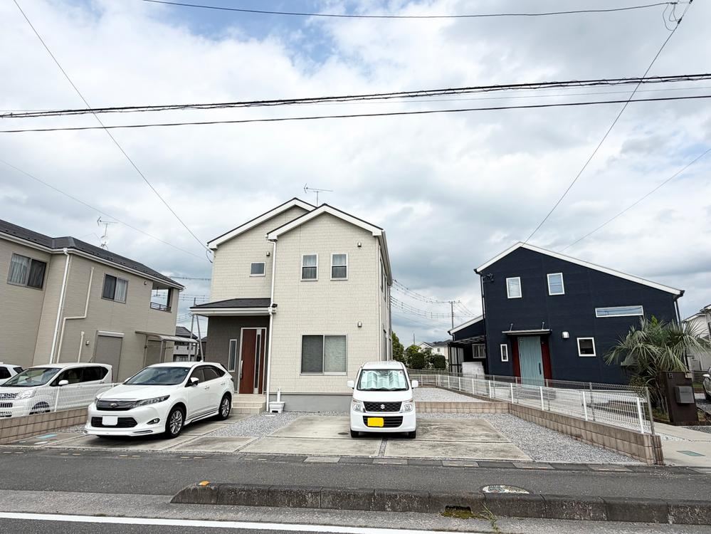 4LDK+S house in Konosu, Saitama - Photo 1