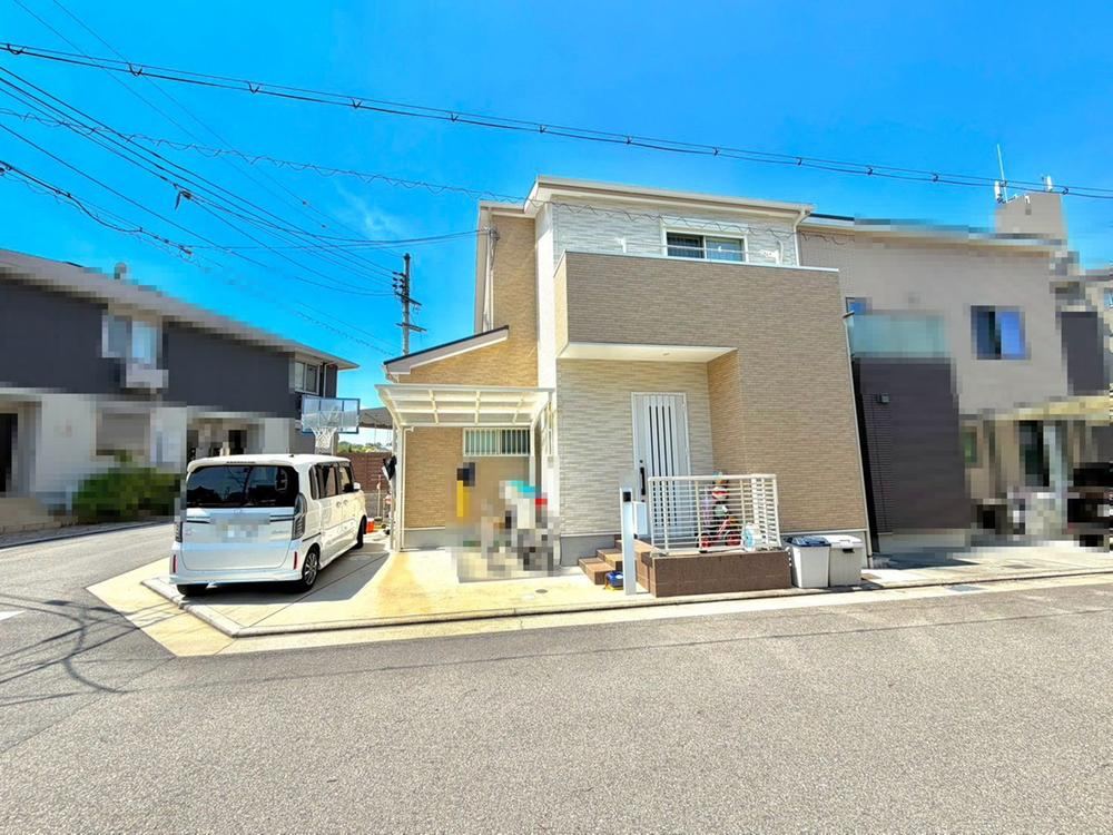 4LDK house in Osakasayama, Osaka - Photo 1