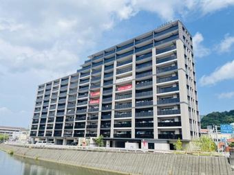 4LDK+S apartment in Nishisonogi District