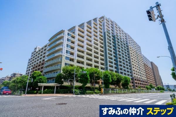 3LDK apartment in Koto Ward, Tokyo - Photo 1