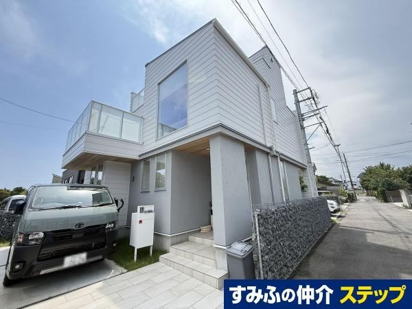 3LDK house in Fujisawa, Kanagawa - Photo 1