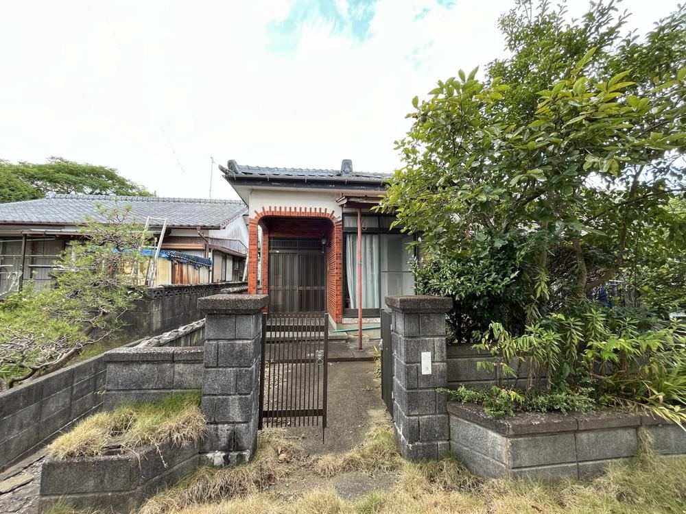 3K house in Isahaya, Nagasaki - Photo 1