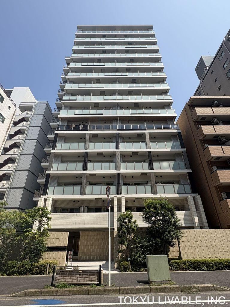 1LDK apartment in Matsudo, Chiba - Photo 1