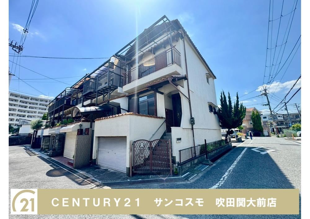 3LDK house in Suita, Osaka - Photo 1