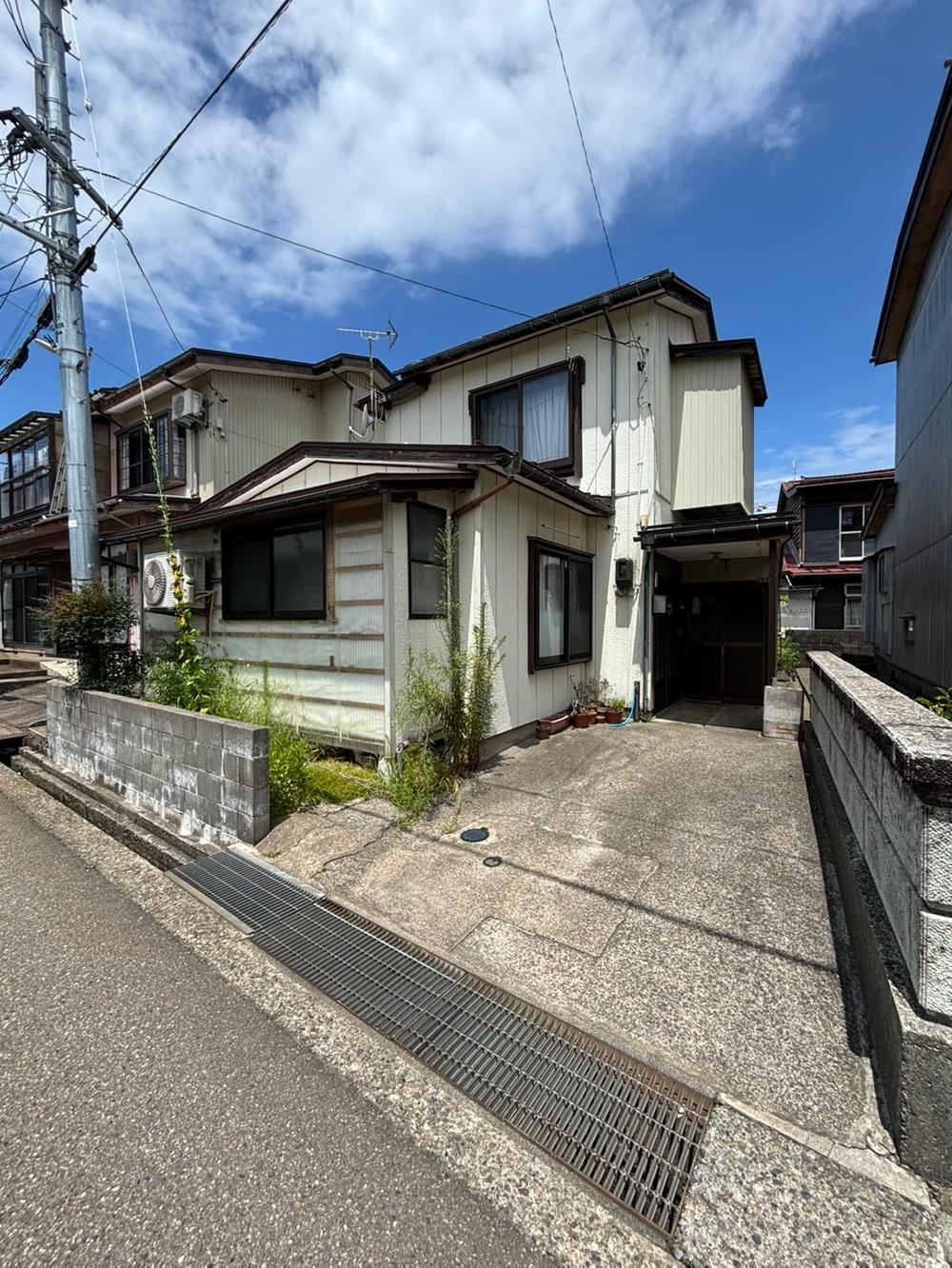 97 m² land in Joetsu, Niigata - Photo 1