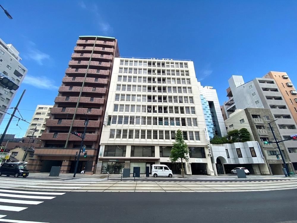2LDK apartment in Minami Ward, Hiroshima - Photo 1