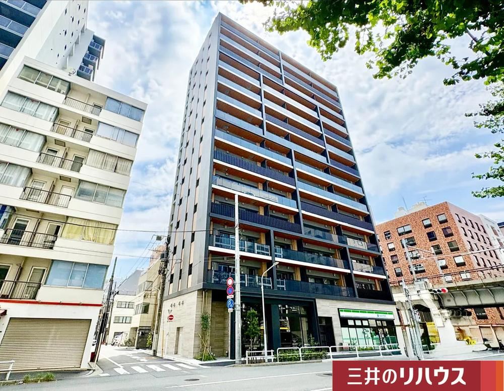 2LDK+S apartment in Taito Ward, Tokyo - Photo 1