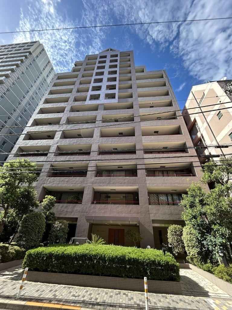 1LDK apartment in Shibuya Ward, Tokyo - Photo 1