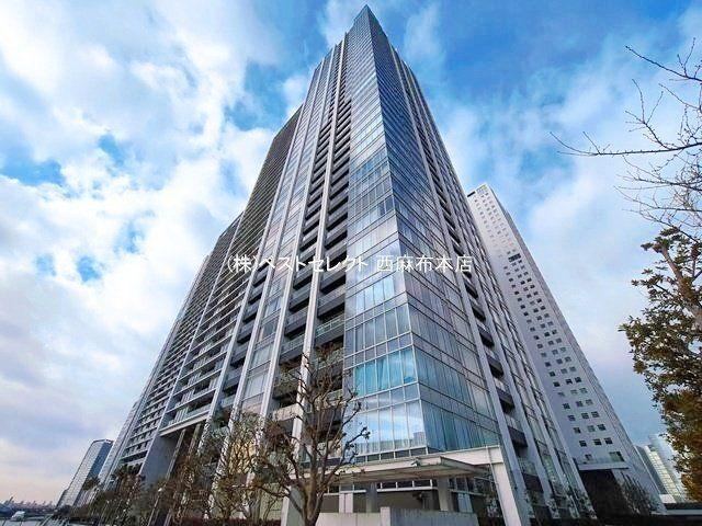1LDK apartment in Minato Ward, Tokyo - Photo 1