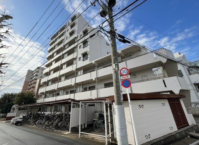 3LDK apartment in Nerima Ward, Tokyo - Photo 1