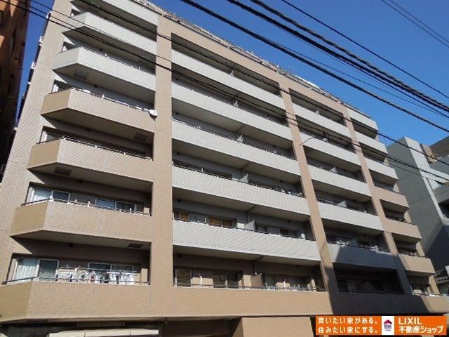 2LDK+2S apartment in Itabashi Ward, Tokyo - Photo 1