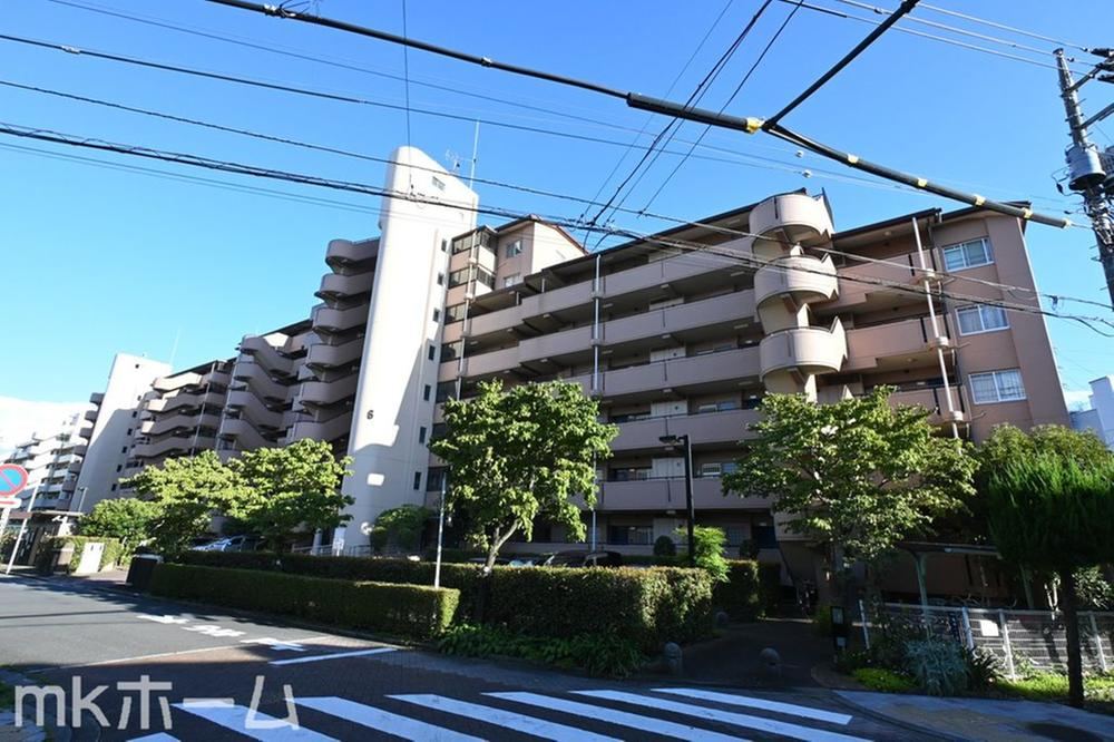 3LDK apartment in Katsushika Ward, Tokyo - Photo 1