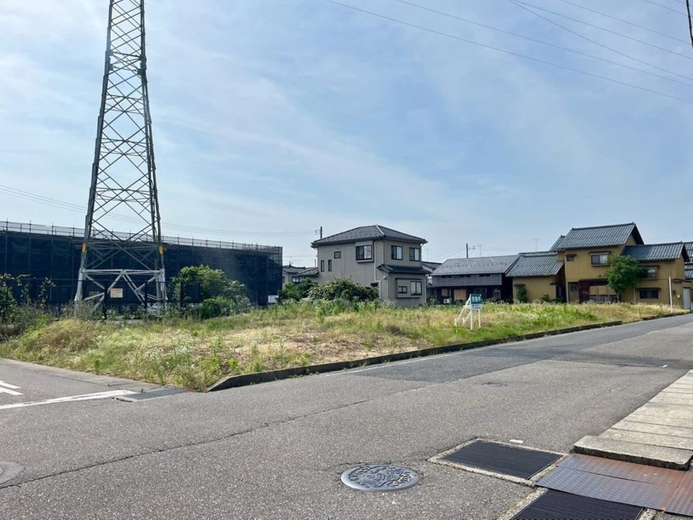 284 m² land in Nishikan Ward, Niigata - Photo 1