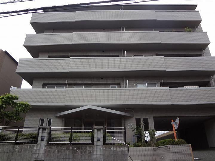 2LDK apartment in Higashi Ward, Hiroshima - Photo 1