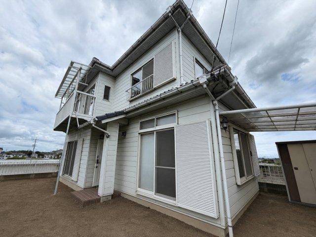 4LDK house in Kazo, Saitama - Photo 1