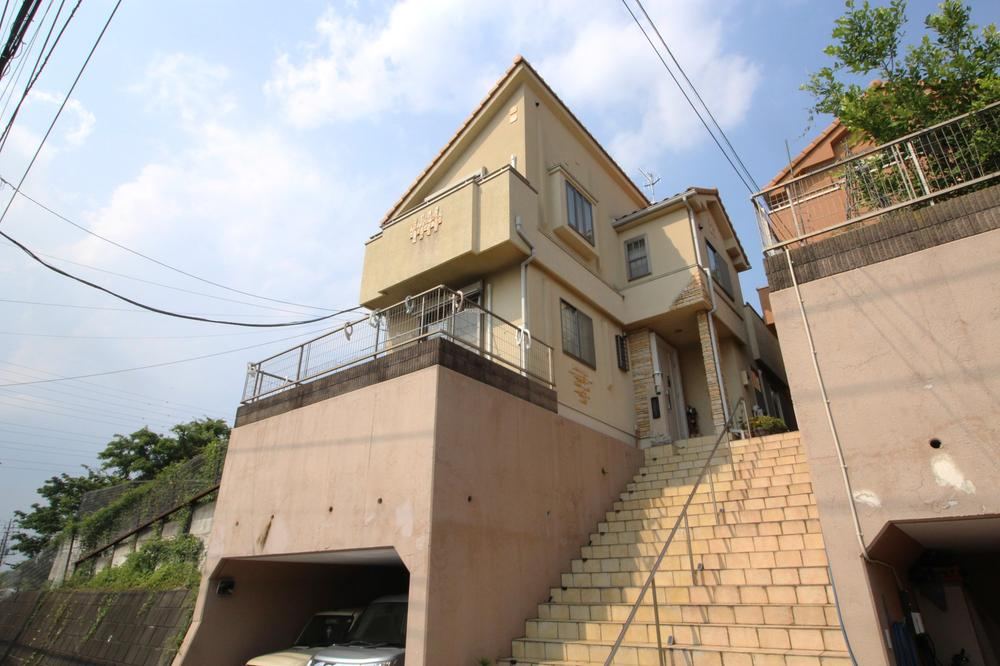 4LDK house in Totsuka Ward, Yokohama, Kanagawa - Photo 1
