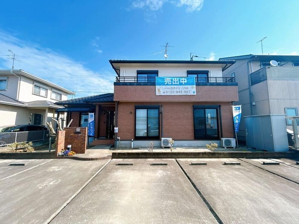 5LDK house in Yatsushiro, Kumamoto - Photo 1