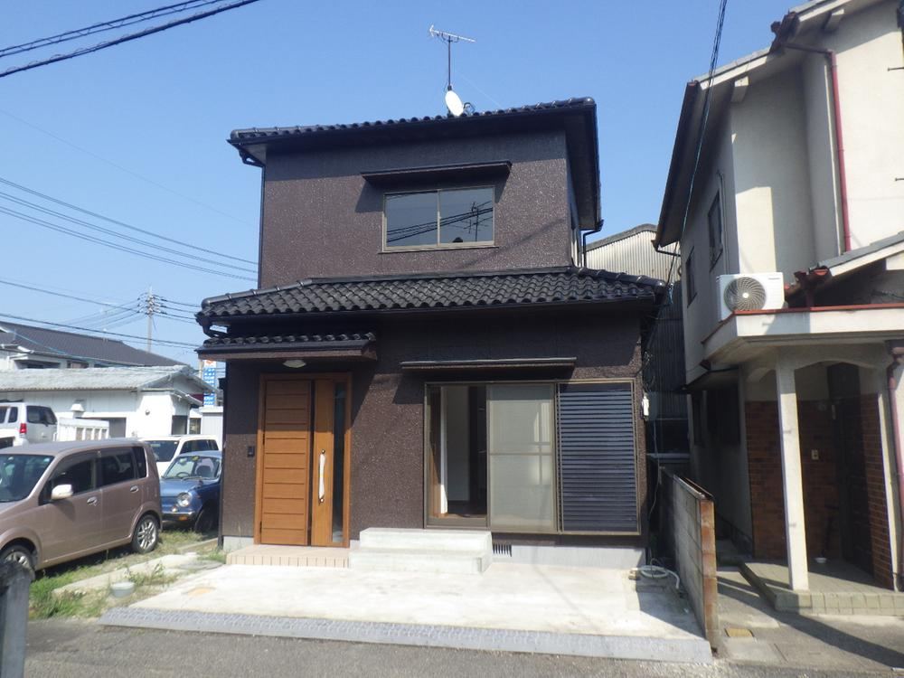 2LDK house in Kita Ward, Okayama - Photo 1