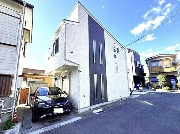 4LDK house in Nishi Ward, Yokohama, Kanagawa - Photo 1