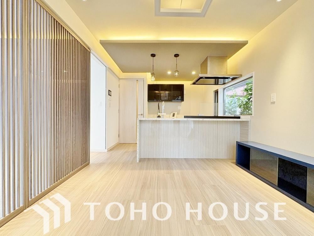 4LDK house in Katsushika Ward, Tokyo - Photo 1