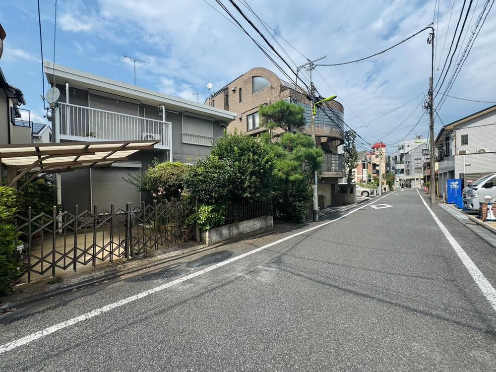 198 m² land in Setagaya Ward, Tokyo - Photo 1