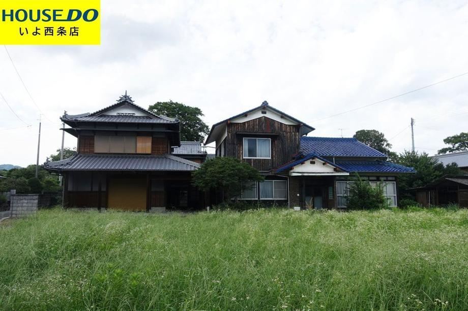 7DK house in Saijo, Ehime - Photo 1