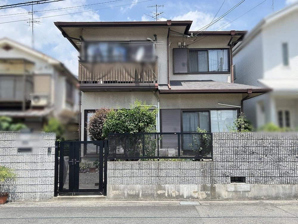 5LDK house in Itami, Hyogo - Photo 1