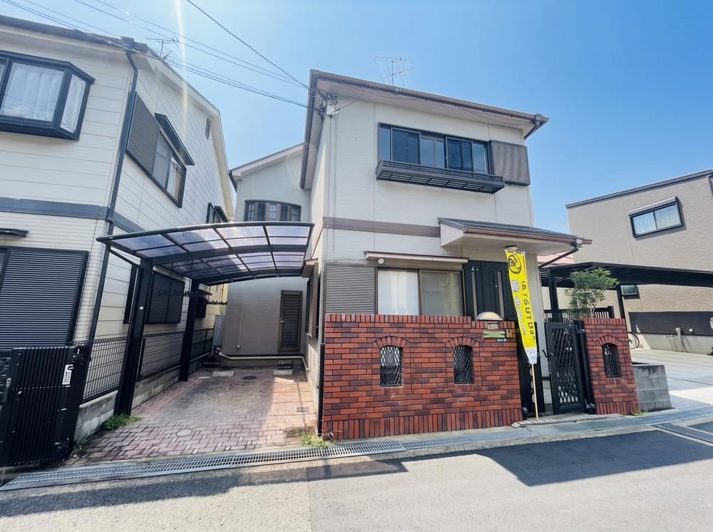 3LDK house in Higashiosaka, Osaka - Photo 1