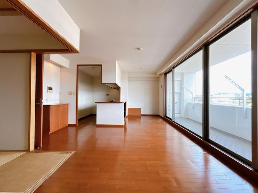 3LDK apartment in Toki, Gifu - Photo 1