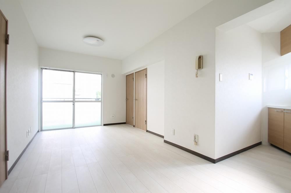 3LDK apartment in Tsurumi Ward, Yokohama, Kanagawa - Photo 1