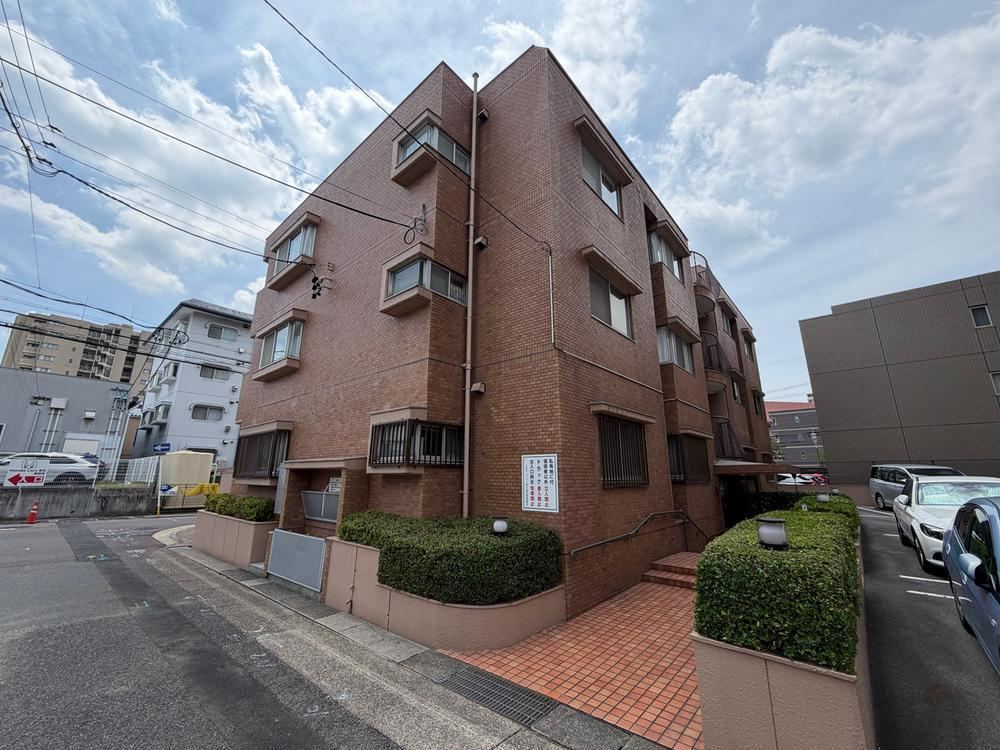3LDK+S apartment in Tempaku Ward, Nagoya, Aichi - Photo 1