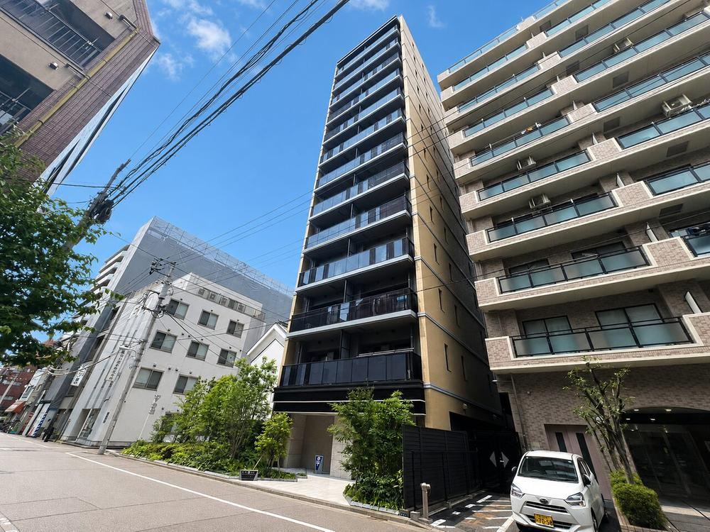 2LDK apartment in Taito Ward, Tokyo - Photo 1