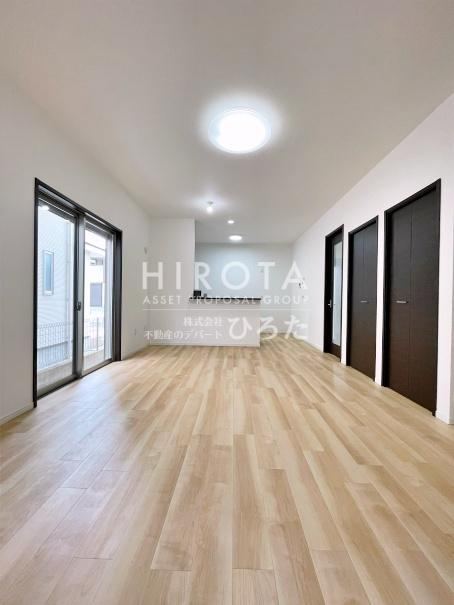 5LDK house in Yahatanishi Ward, Kitakyushu, Fukuoka - Photo 1