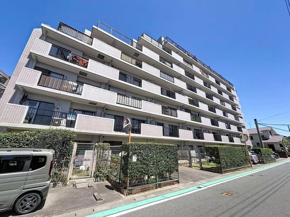 3LDK apartment in Kasuga, Fukuoka - Photo 1