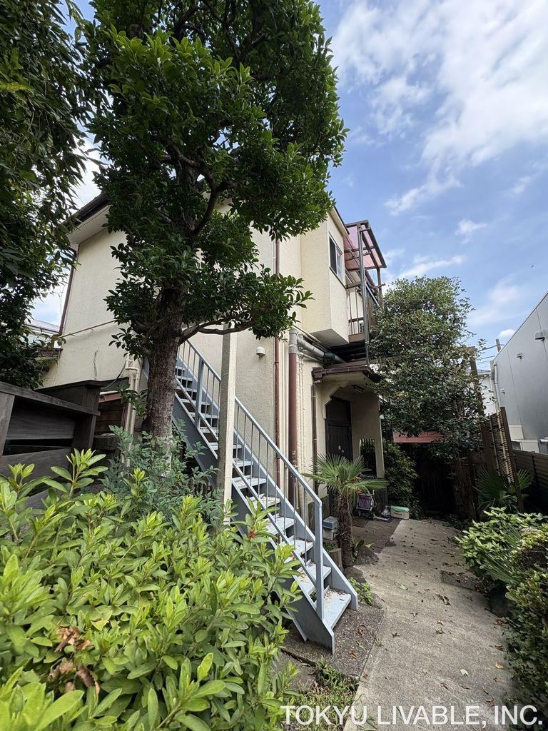 273 m² land in Setagaya Ward, Tokyo - Photo 1