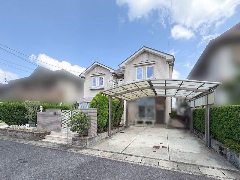 4LDK house in Otsu, Shiga - Photo 1