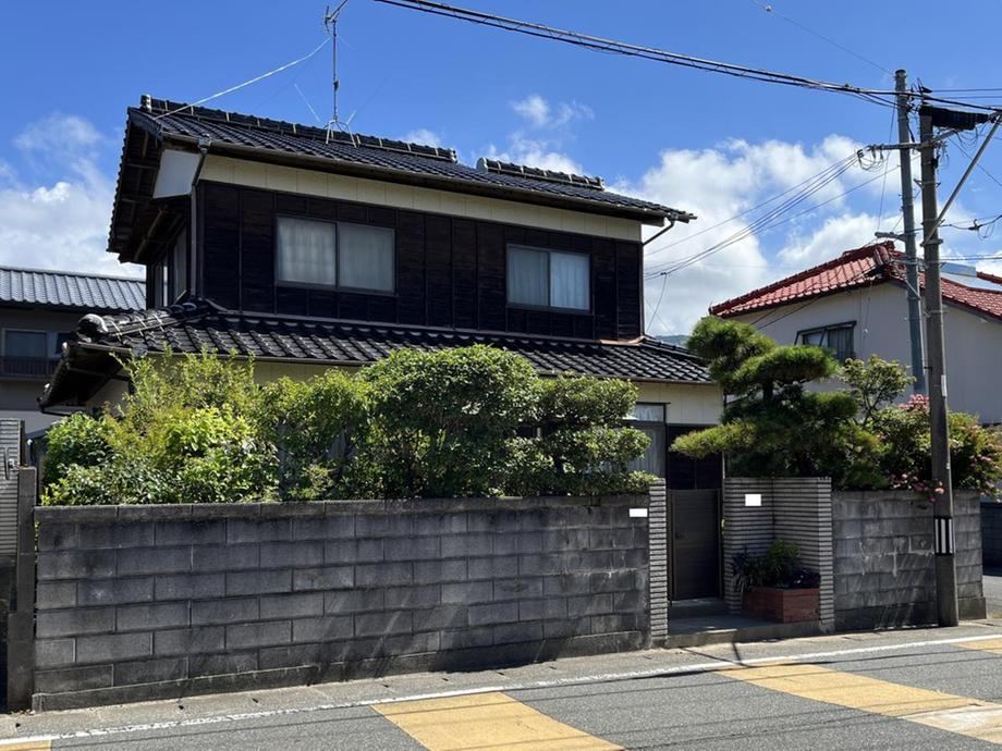 6DK house in Shimonoseki, Yamaguchi - Photo 1